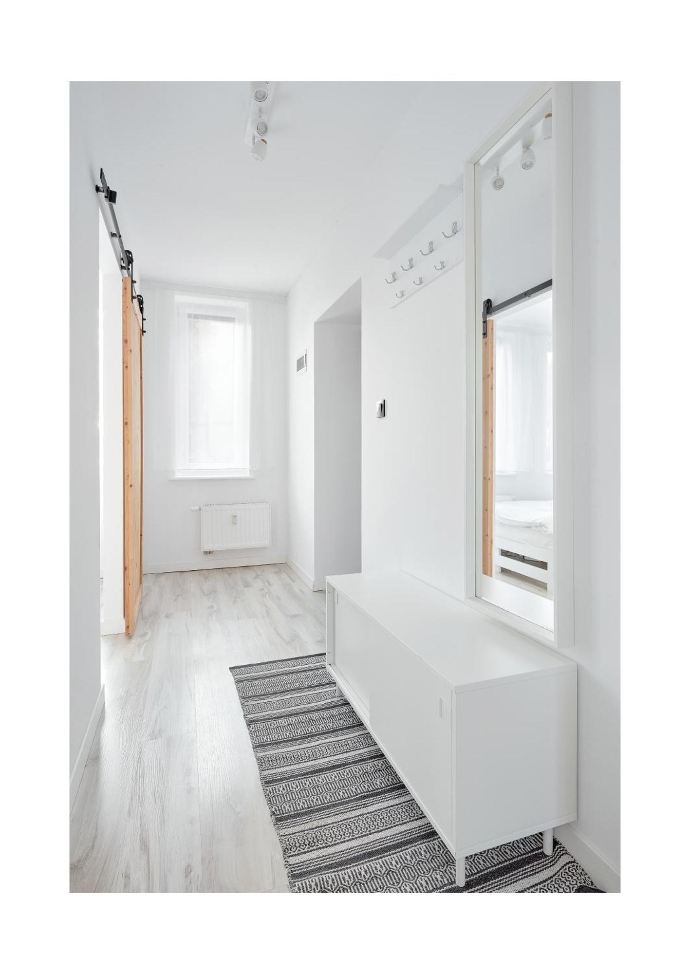 Malta Homely Apartment Познань Экстерьер фото